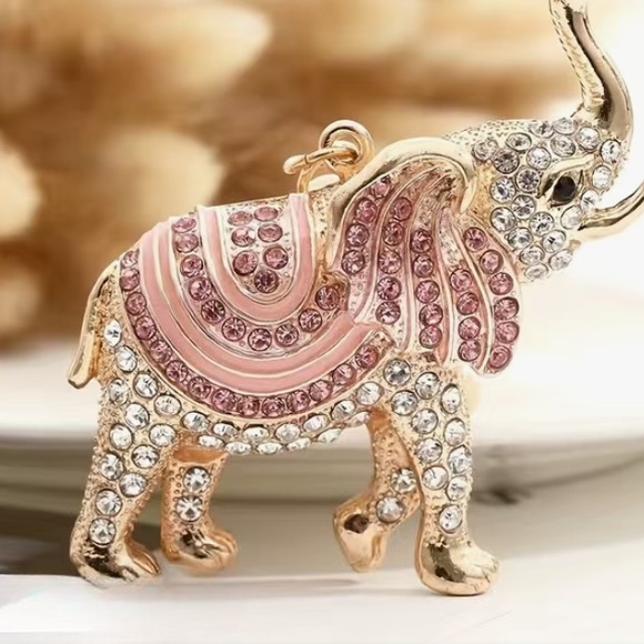 Rhinestone Elephant Keychain, Bag Charm, Accessory - Picture 1 of 5